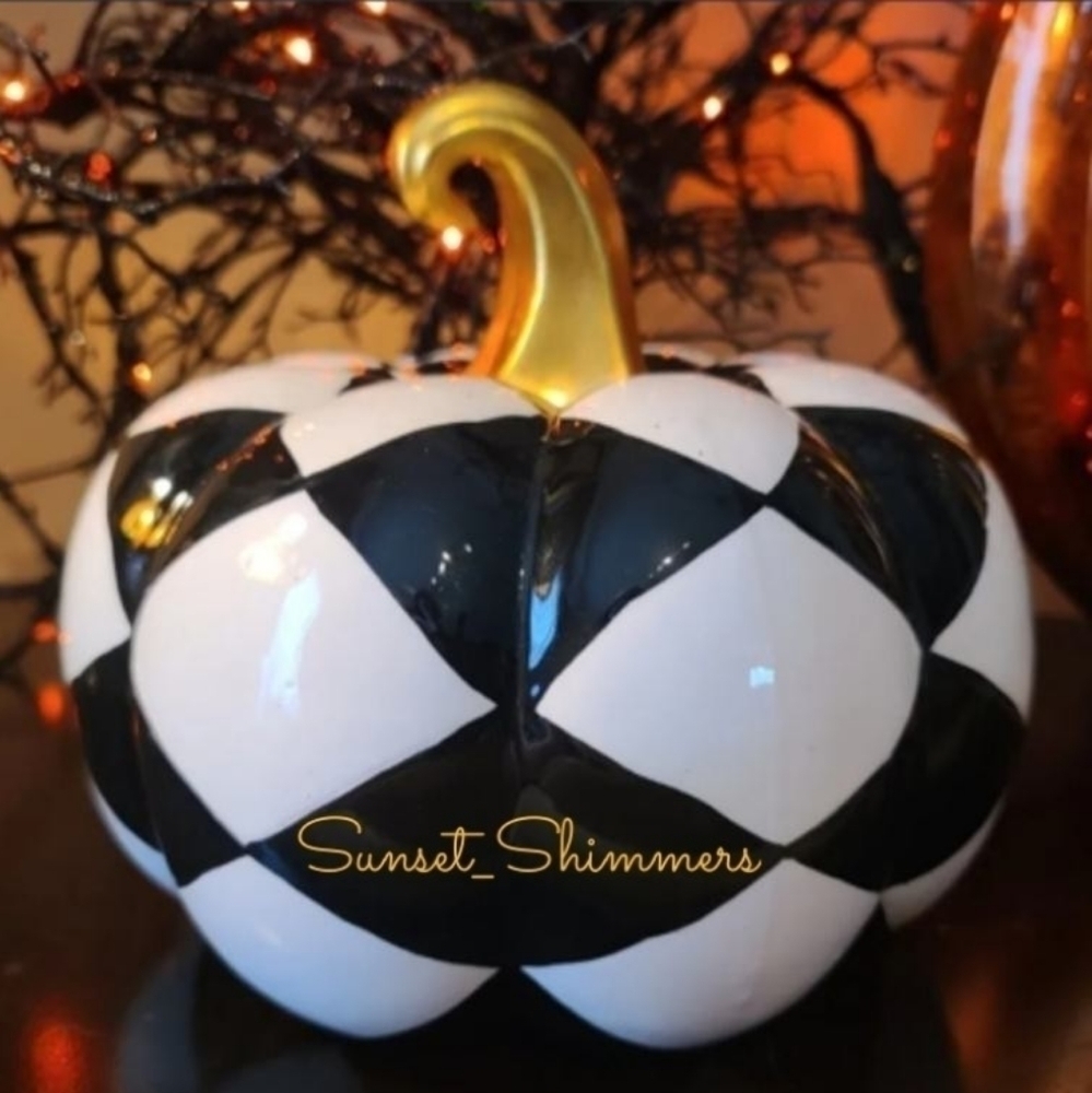 Mackenzie Style Black & White Harlaquin Ceramic Pumpkin Fall Halloween Decor New - Picture 5 of 5